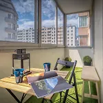 Апартаменти R 'apparts T4 The Alpin Гренобль